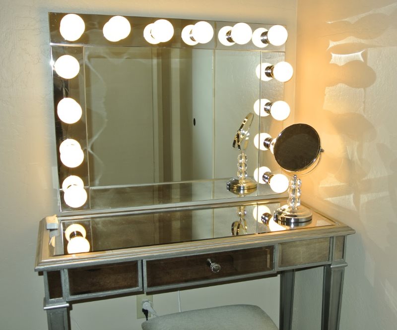 LED vanity dressing table