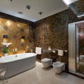 Banheiro combinado no estilo art déco