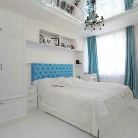 ห้องนอนสีขาวความคิดภาพ