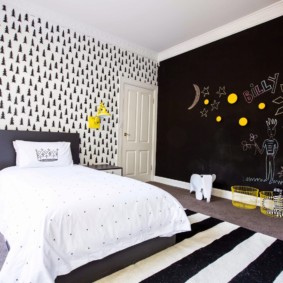black and white flat ideas