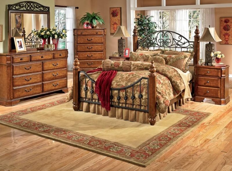 Carpet on the wooden floor of the bedroom