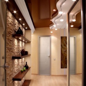 garš koridors dzīvokļa dizainā
