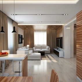Modernaus virtuvės-gyvenamojo kambario dizainas privačiame name