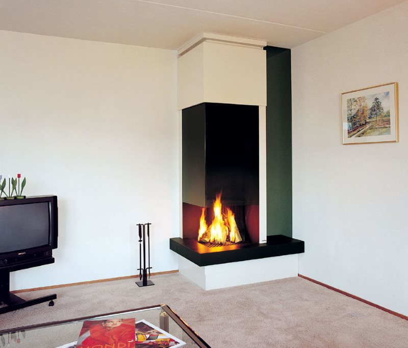 High-tech corner fireplace