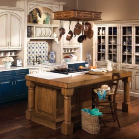 Spacious country style kitchen with island