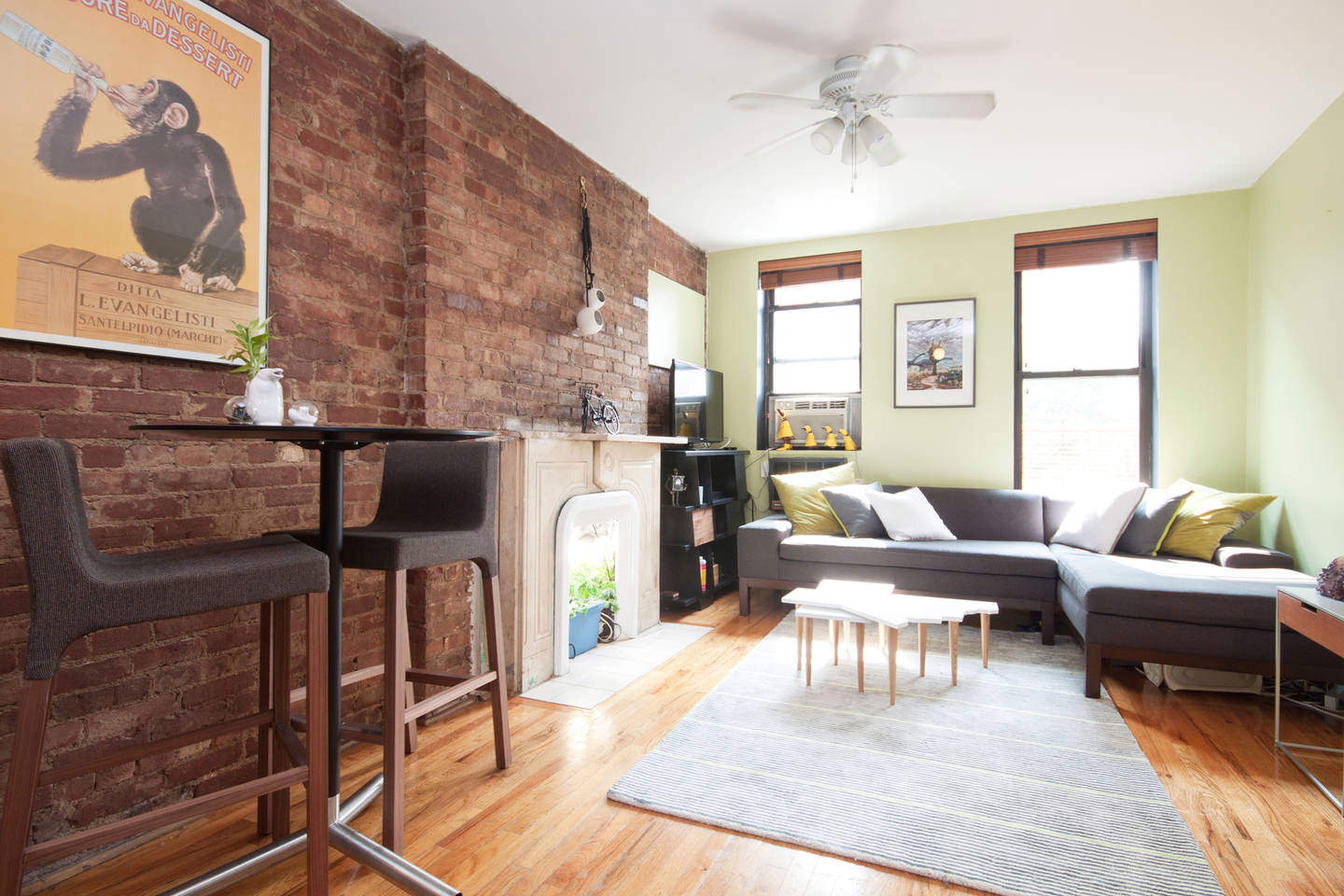 brickwork in apartment decor ideas