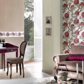 tapéta kombinációja a nappali dekoráció