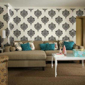 combination of wallpaper in the living room design