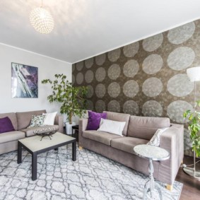 combination of wallpaper in the living room photo decor