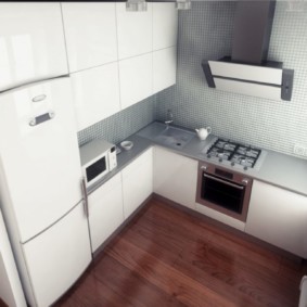 To-roms kjøleskap på kjøkkenet