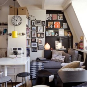 studio apartment with bed and sofa interior ideas
