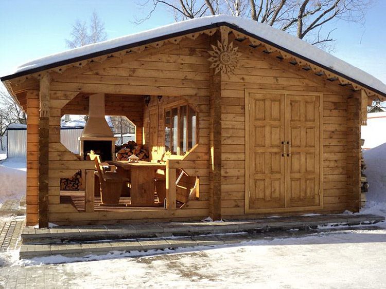 Sauna met zomerkeuken bij het huisje