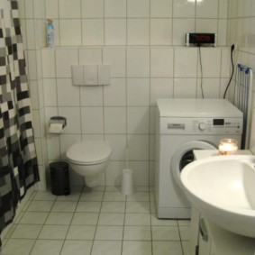 Place for a washing machine near the toilet