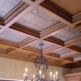 ceiling decoration in the apartment ideas photos