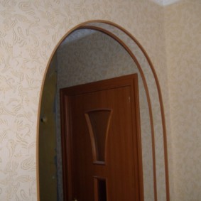 decoration of the corners of the walls in the apartment photo design