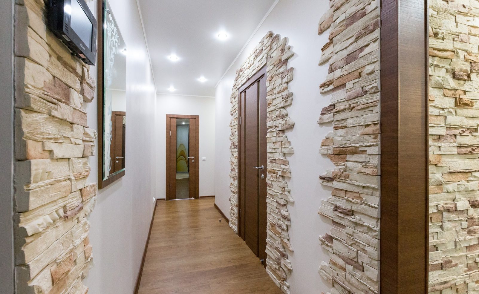 decoration of corners in the design of the apartment interior ideas