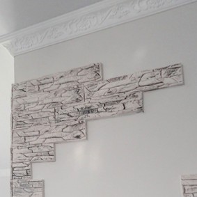 decoration of the corners of the walls in the apartment ideas types