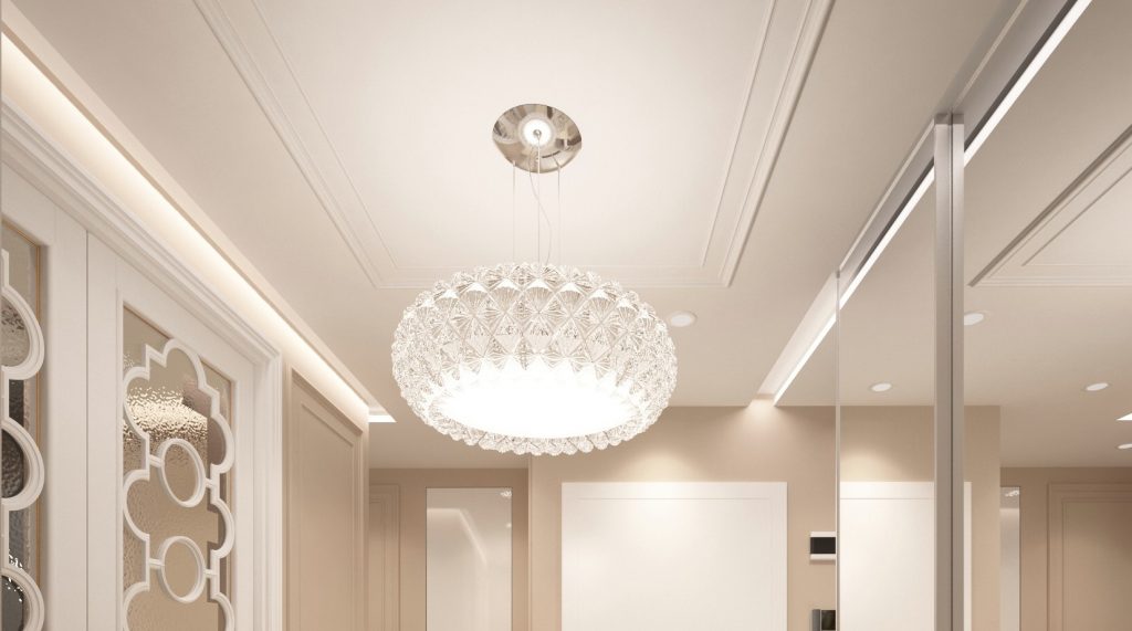 ceiling chandelier in the hallway interior ideas