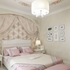 Provence in het ontwerp van een slaapkamer in een appartement
