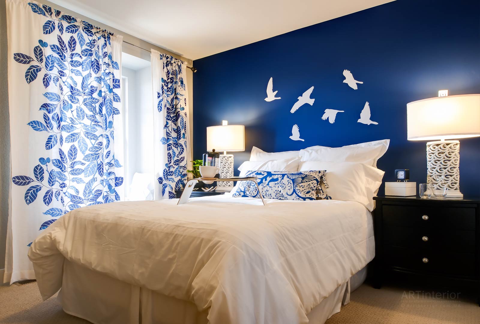 phòng ngủ màu xanh trang trí ảnh