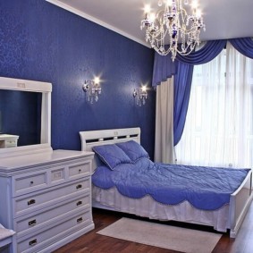 zilas guļamistabas ideju skati