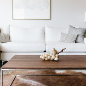 mga ideya ng minimalism style living room na dekorasyon