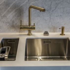 golden kitchen faucet