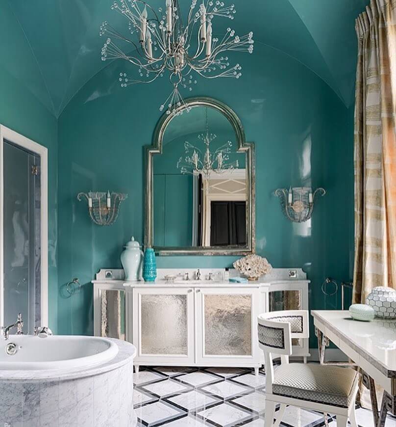 Turquoise klassieke badkamer muren