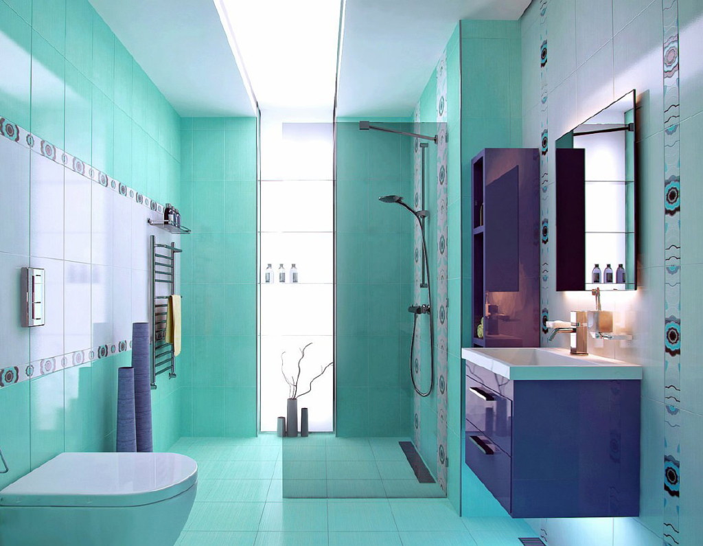 Het interieur van de badkamer in paars en turquoise