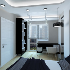 Malentkaya istaba dzīvoklī ar balkonu