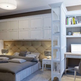Guļamistaba ar kabinetu neoklasicisma stilā