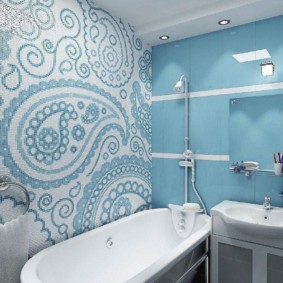 Tuvalet ile banyoda seramik mozaik