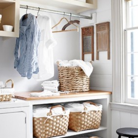 wasmand in de badkamer foto decor