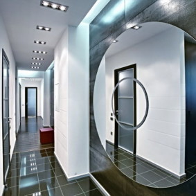 hành lang tường gương ý tưởng thiết kế