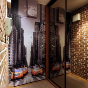 wallpaper and decorative stone in the interior of the hallway kinds of ideas
