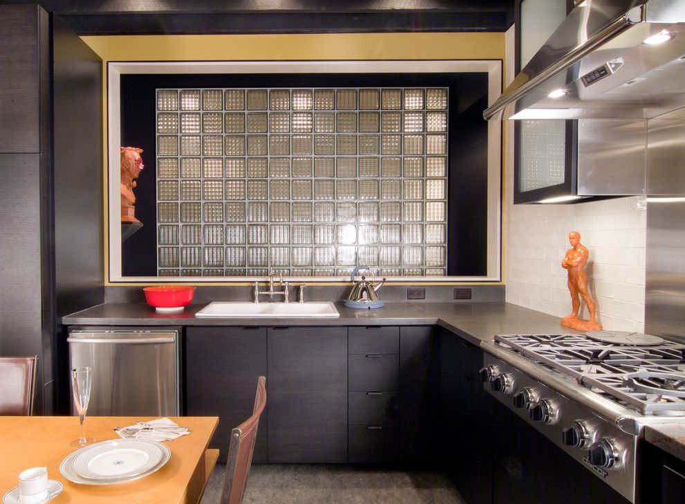Üveg mosogató falra szerelhető konyhai mosogató