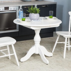 table on one leg for the kitchen decor
