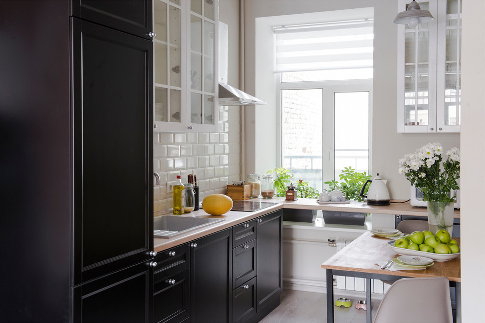 countertop bukannya ambang jendela dalam pilihan reka bentuk dapur