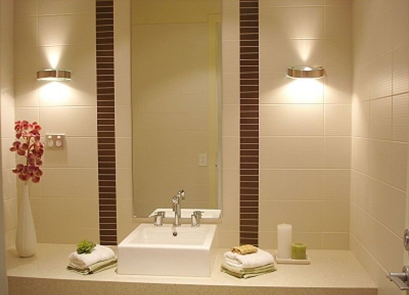 Banyoda duvar lambaları