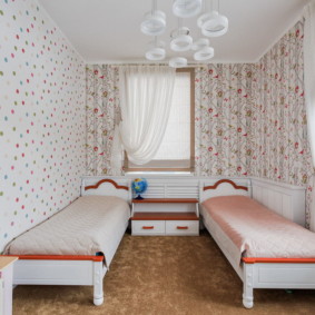 Small twin girls bedroom