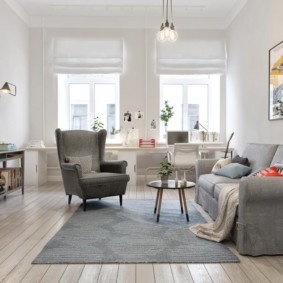 Ruime kamer in Scandinavische stijl