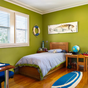 Pereți verzi într-un dormitor pentru copii