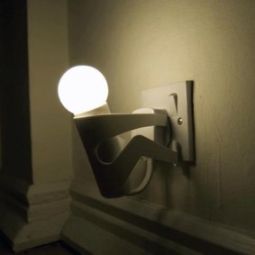 Original natlampe med en mat lampe