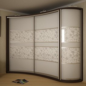 Frosted glass on sliding doors