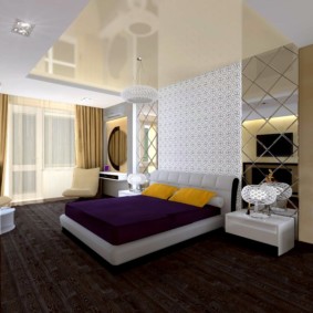 Dizajnová spálňa s roztiahnutým stropom