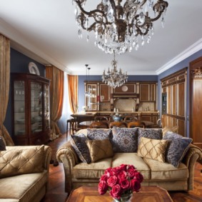 classic style living room photo design
