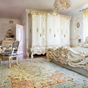 Barok yatak odası halısı