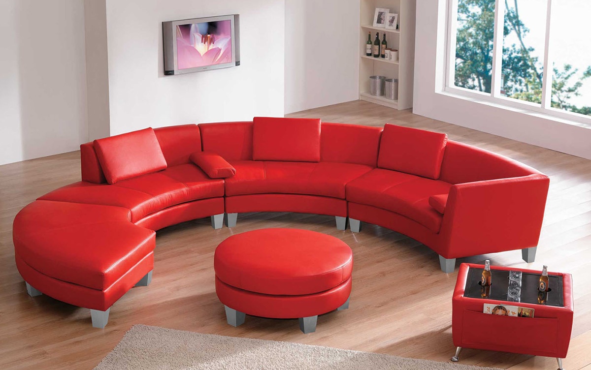 sarkanā rādiusa dīvāns