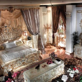 baroka dzīvokļa guļamistaba
