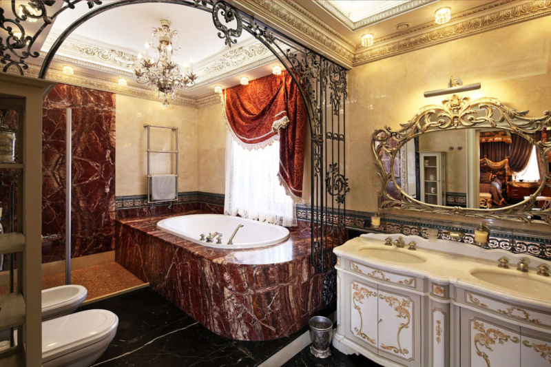 baroque bathroom
